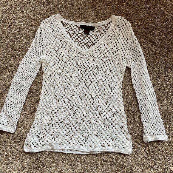 💼Beautiful Crocheted Sweater, Long Sleeve, V-neck - Picture 9 of 9